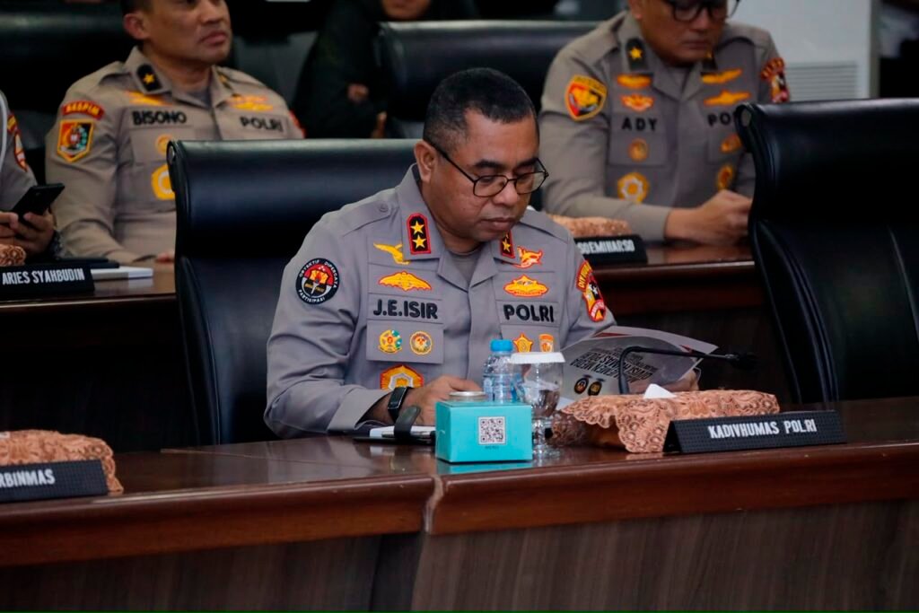 Polri terus memperkuat langkah antisipatif melalui peningkatan kesiapan personel, penguatan patroli terpadu, pemanfaatan teknologi, hingga penyiapan sarana pendukung operasi di lapangan