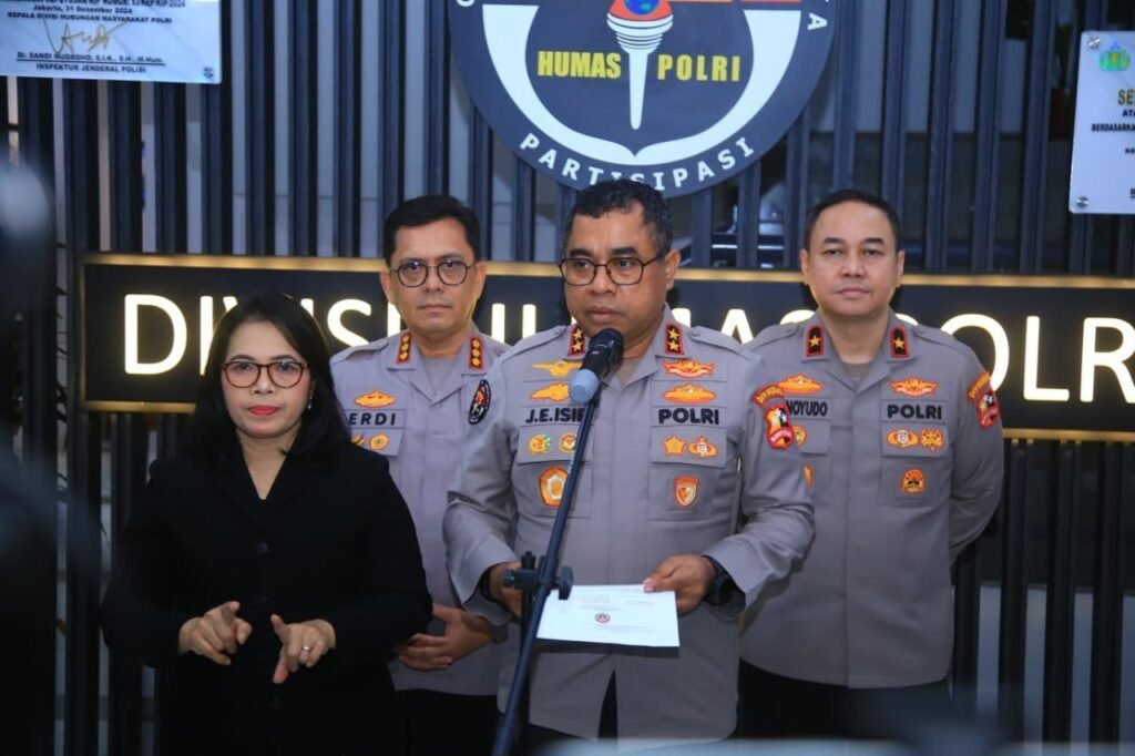 Sebelumnya, Direktorat Tindak Pidana Narkoba Bareskrim Polri melakukan pengungkapan terduga pelanggar personel Polres Tangerang Selatan