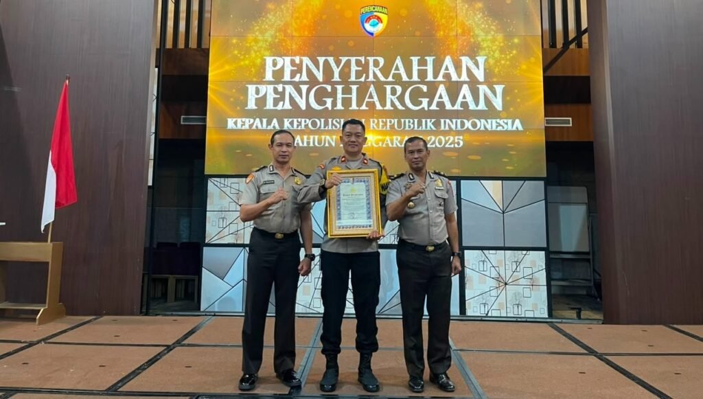 Polres Probolinggo Kota Raih Predikat Pelayanan Publik Prima Kategori A