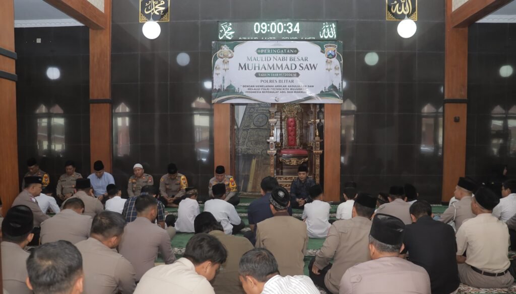 Tanamkan nilai-nilai keteladanan Rasulullah SAW dalam pelaksanaan tugas sehari-hari, khususnya dalam pelayanan masyarakat