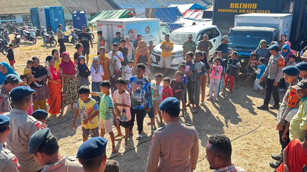 Upaya pemulihan masyarakat terdampak gempa bumi di Nusa Tenggara Timur terus dilakukan Korps Brimob Polri