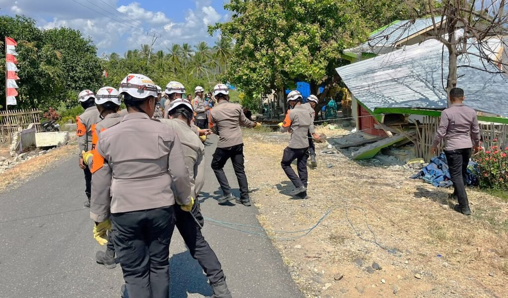 Brimob dan Pertamina Bersinergi Hadirkan Sumber Air Bersih bagi Warga Terdampak Gempa