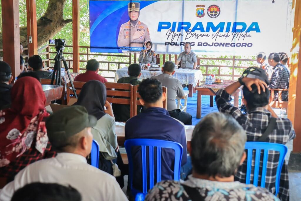 AKBP Yenni Diarty mengapresiasi kehadiran para jurnalis dan menyampaikan terima kasih atas kemitraan yang selama ini telah terjalin dengan Polres Bojonegoro