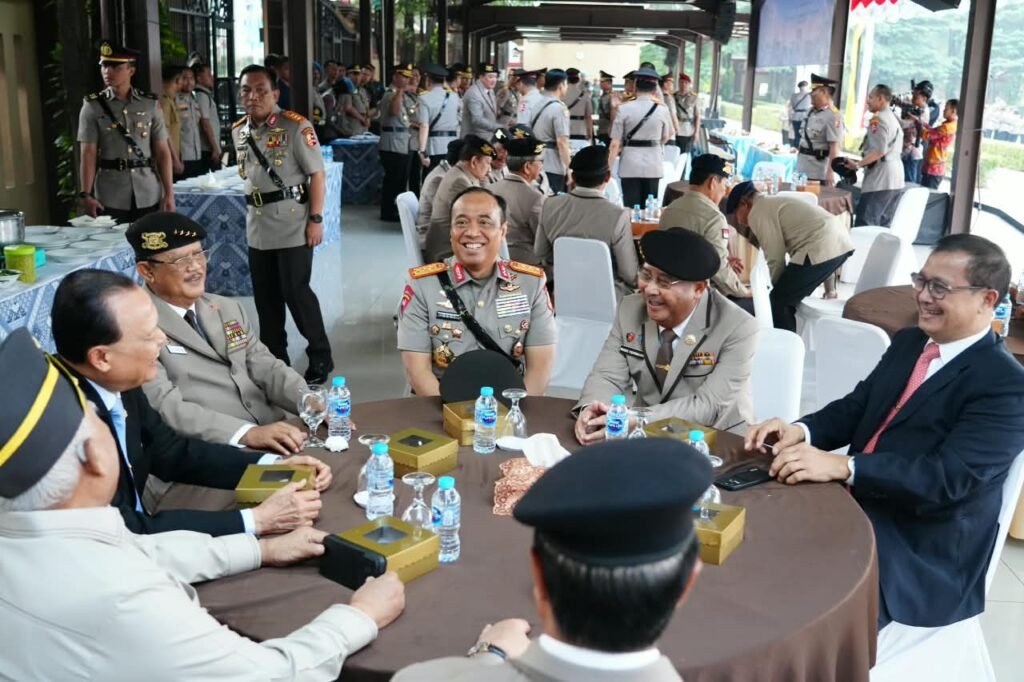 Momen Istimewa Hari Juang Polri, Para Mantan Kapolri dan Wakapolri Berkumpul di Mabes Polri