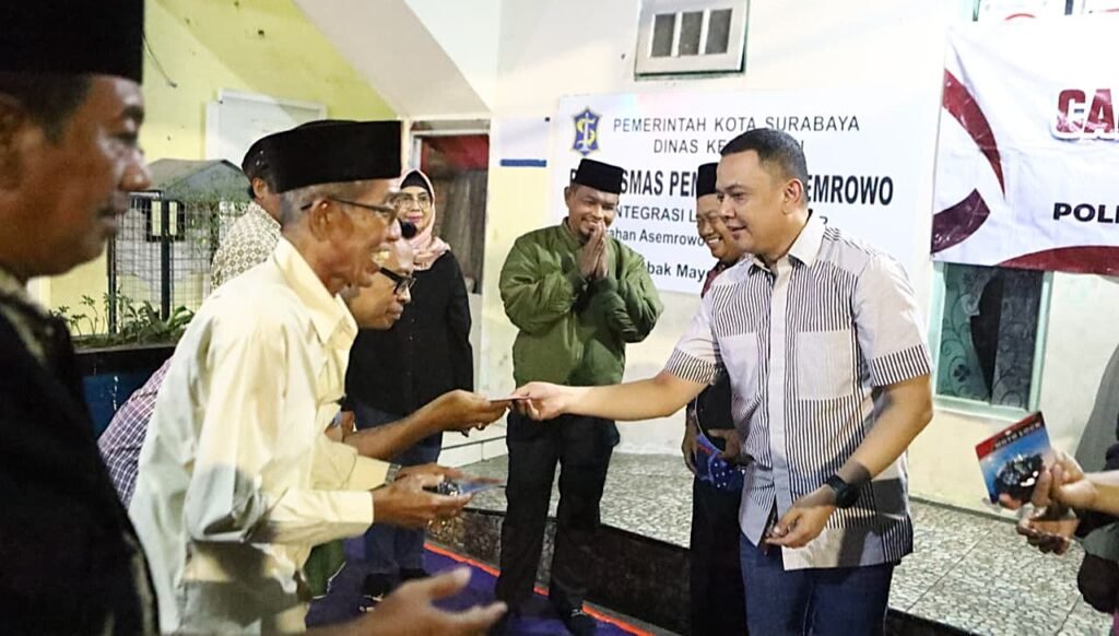 Cangkrukan Jogo Perak: Kapolres Tanjung Perak Ajak Warga Kompak Tangkal Isu Liar Penganggu Kamtibmas