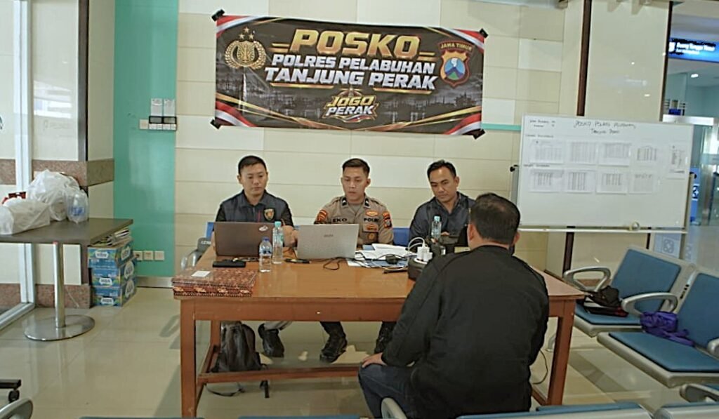 Polres Pelabuhan Tanjung Perak Gerak Cepat, Dirikan Posko Korban KM Virgo Transport 8