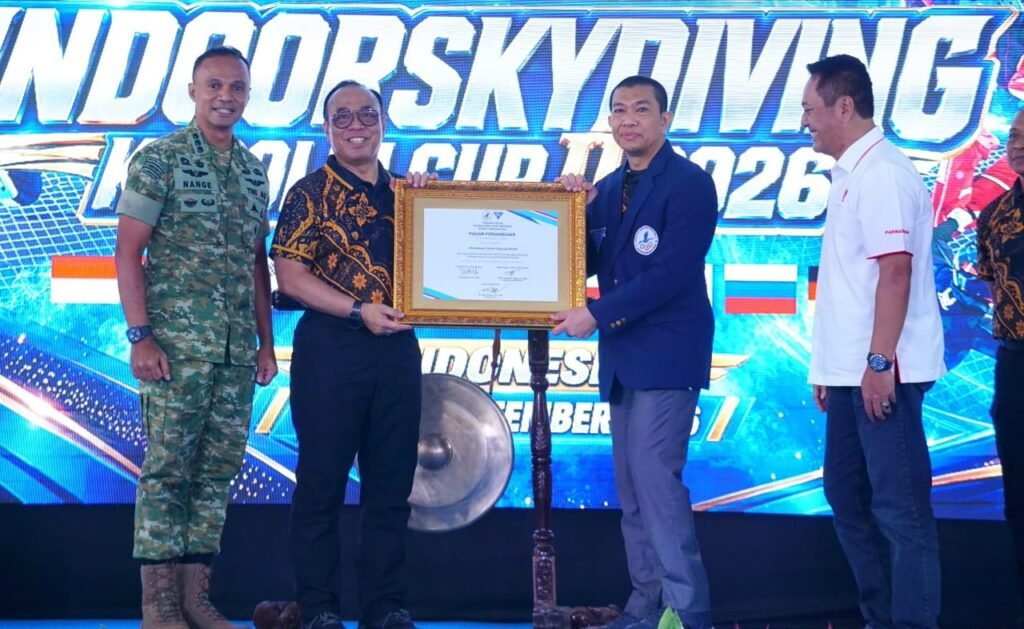 Tim Terjun Payung Polri Bawa Indonesia Raih Tiga Medali di 2nd FAI Asian Indoor Skydiving Championships 2026