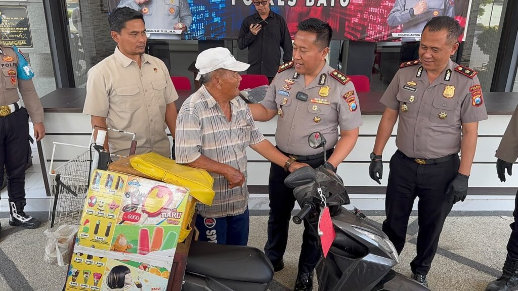 Kasus ini bermula dari laporan korban terkait hilangnya satu unit sepeda motor beserta satu rombong kecil es krim yang sempat viral di media sosial beberapa hari lalu