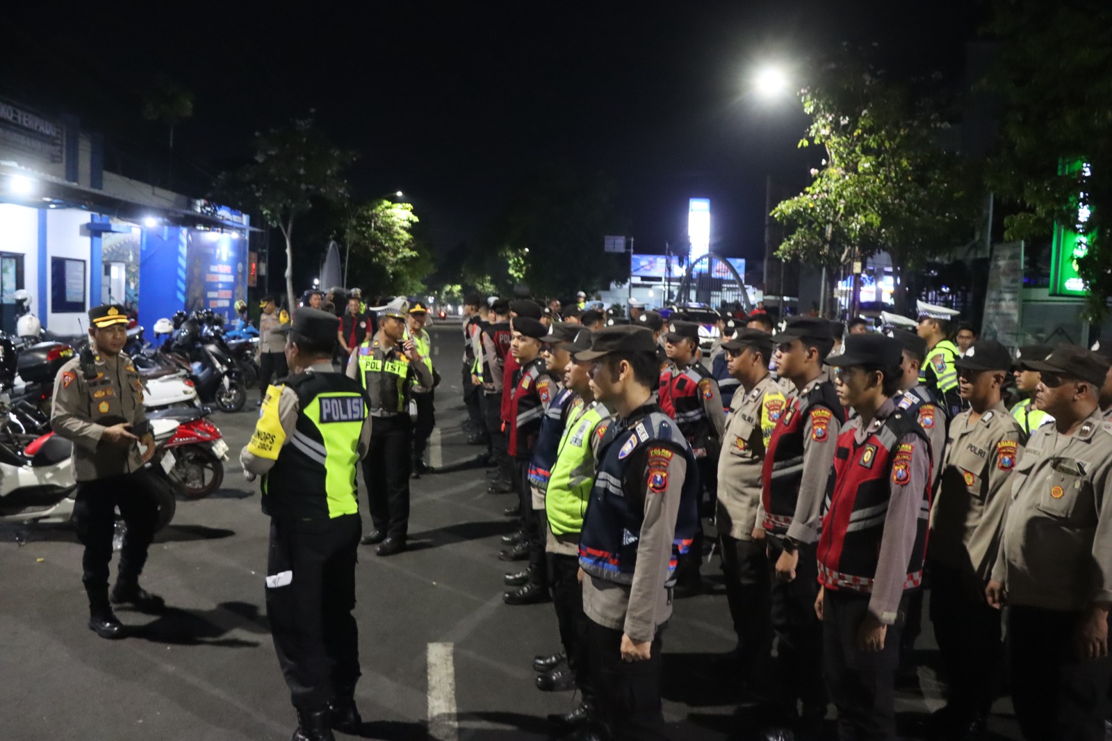 Polres Situbondo Terjunkan Ratusan Personel Pengamanan Kampanye Pilkada 2024