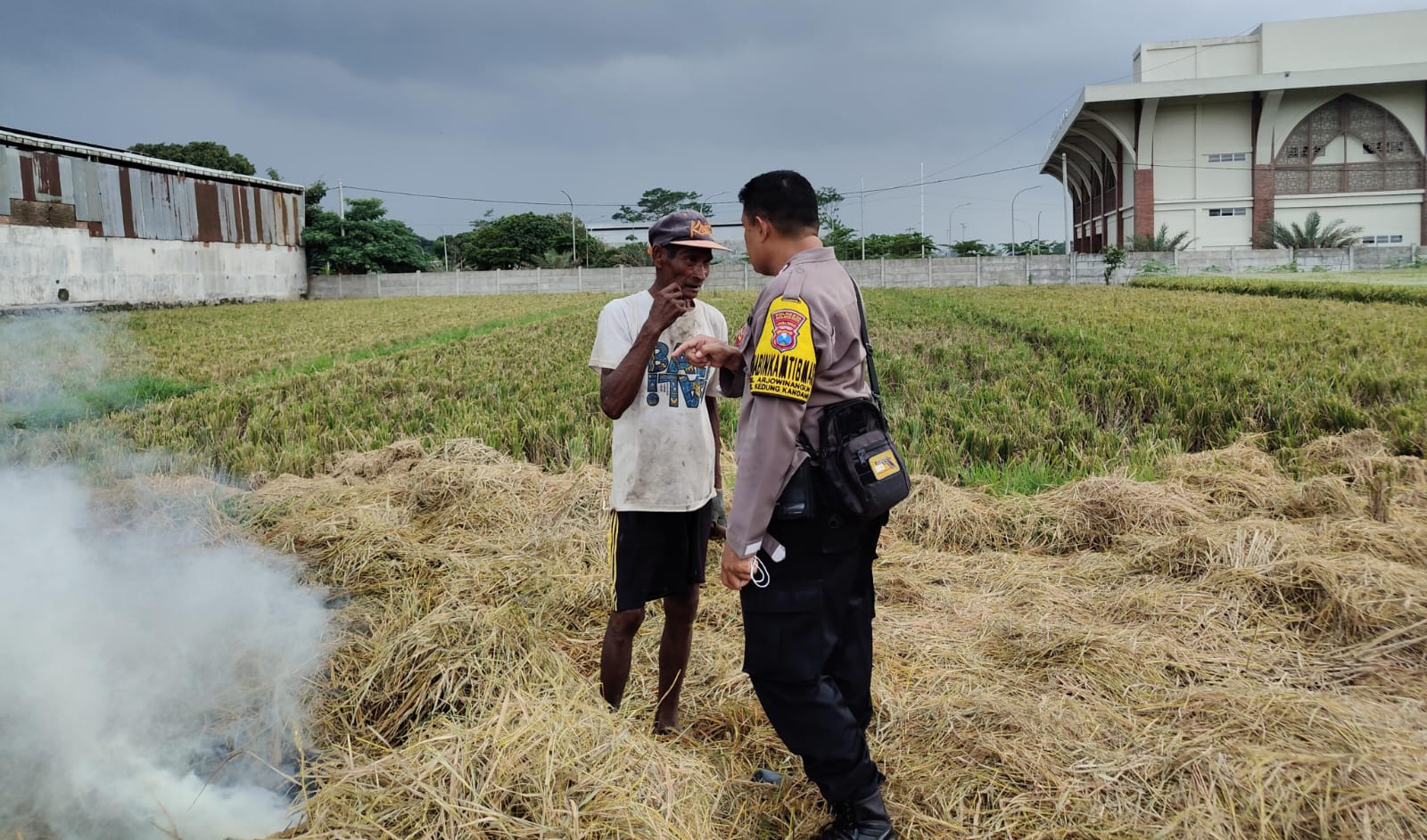 Polresta Malang Kota Komitmen Dukung Ketahanan Pangan, Pak Bhabin Survey Lahan untuk Pertanian