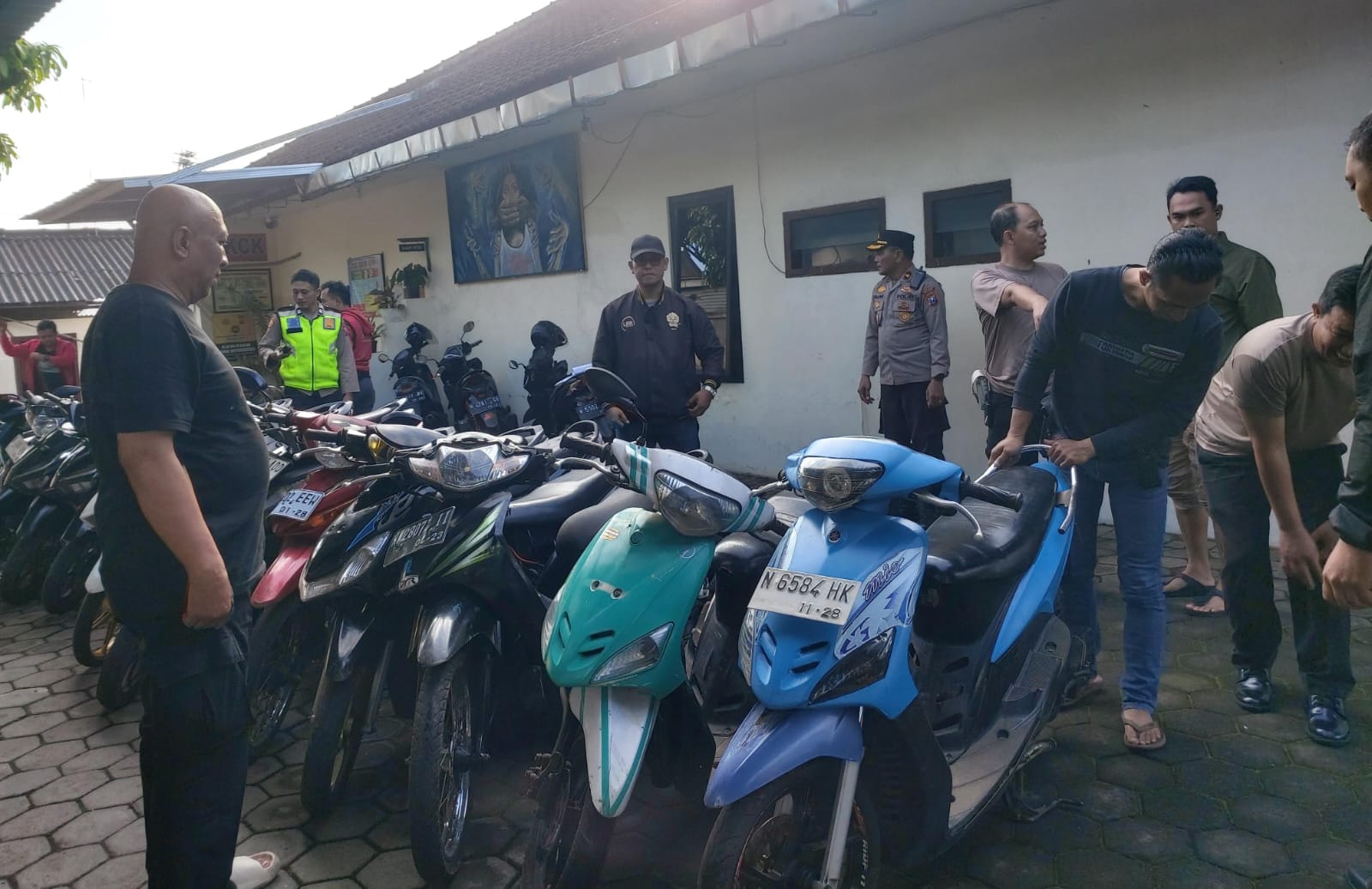 Polres Malang Tertibkan Balap Liar di Dau, 25 Motor dan Sound Horeg Diamankan