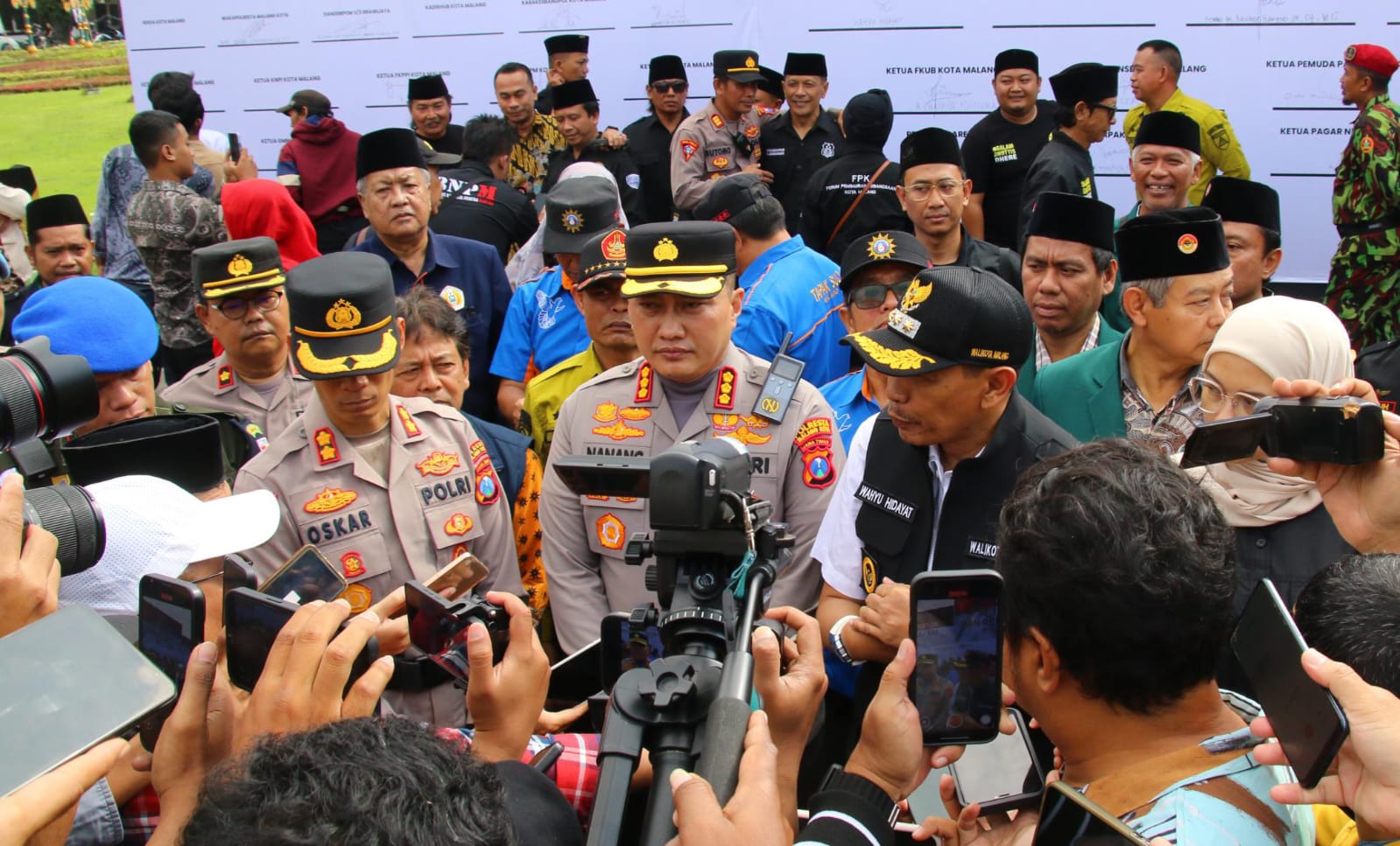 Gelar Deklarasi Anti-Premanisme dan Ormas Bermasalah Forkopimda Plus Kota Malang Sepakat Jaga Kondusifitas