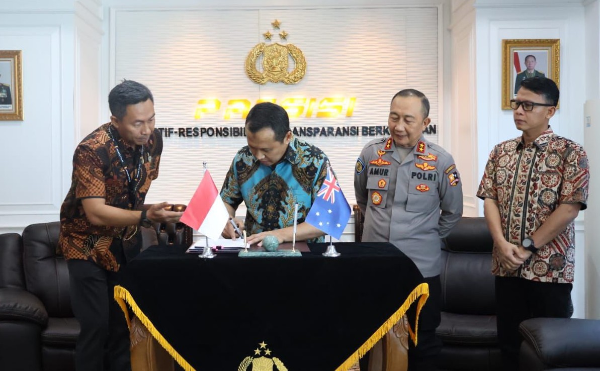 Polri dan AFP Resmikan Rencana Kerja Bersama untuk Perkuat Penanggulangan Penyelundupan Manusia