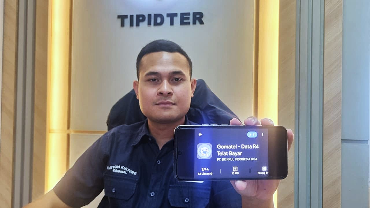 Polres Gresik Bongkar Aplikasi Gomatel yang Sebar 1,7 Juta Data Debitur