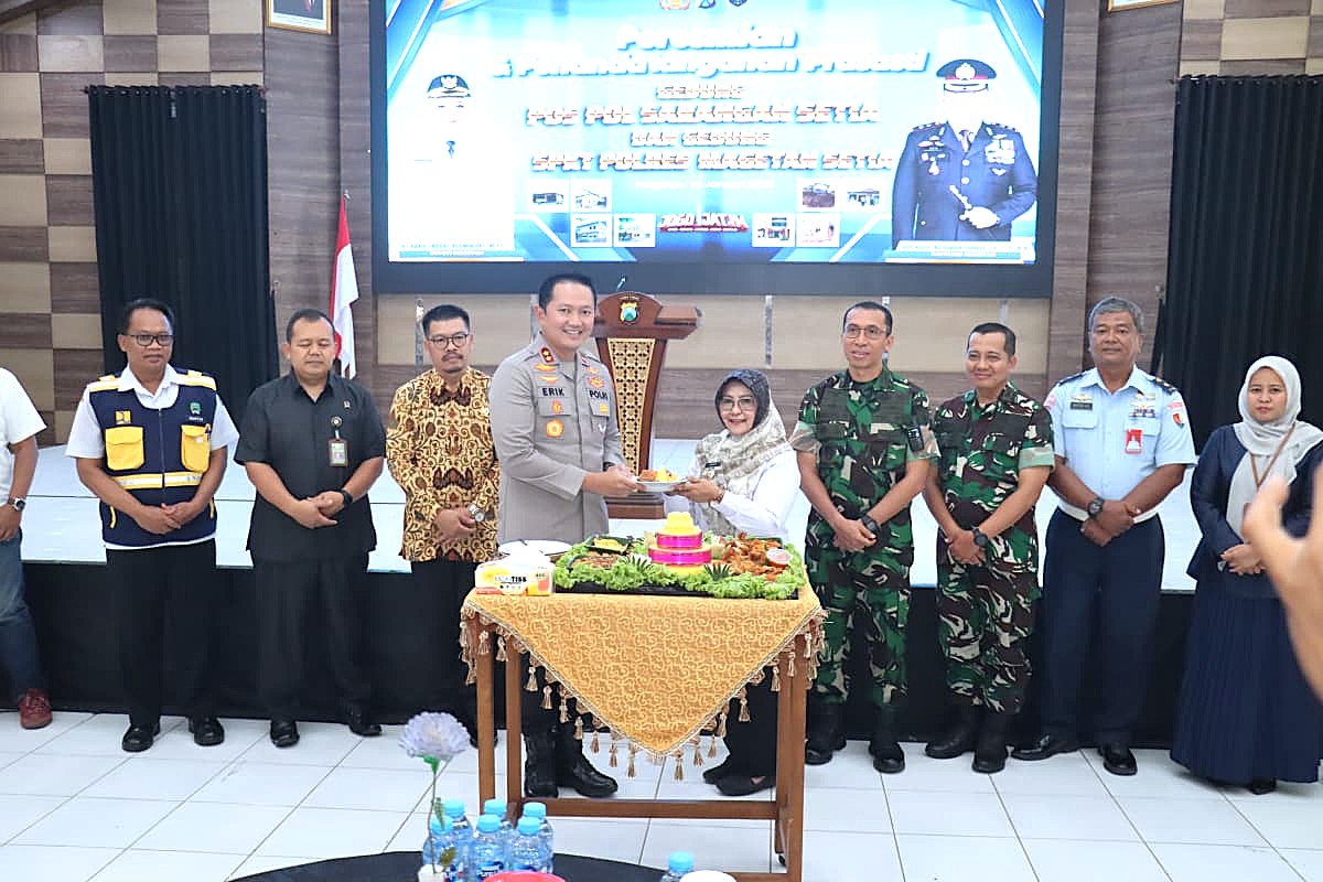 Tingkatkan Pelayanan Publik, Kapolres Magetan Resmikan Gedung Setia SPKT dan Pos Pol Sarangan