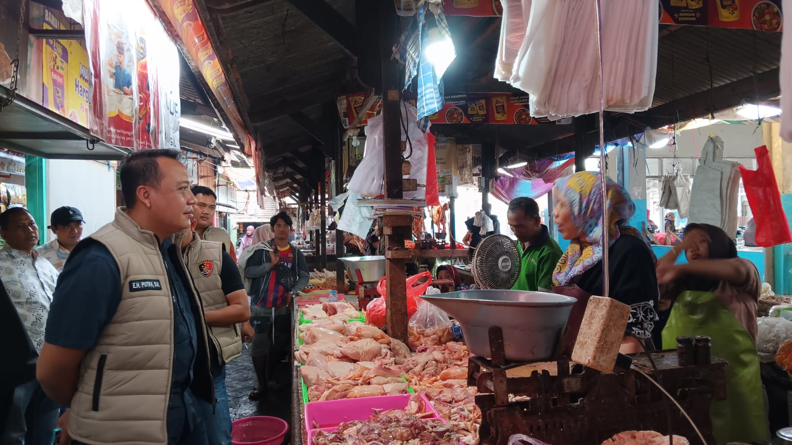 Polres Pasuruan Pantau Pasar Pastikan Stok Pangan Aman Pascalebaran