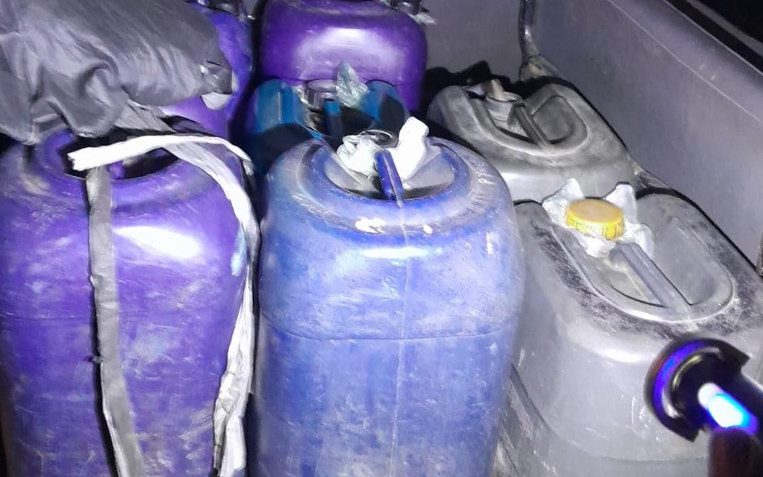 Polres Jember Ungkap Dugaan Penimbunan Pertalite, Tersangka Gunakan Mobil Modifikasi