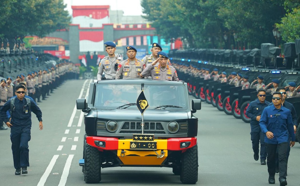 Kapolri Pimpin Apel dan Buka Rakernis Korps Brimob Polri Tahun 2026