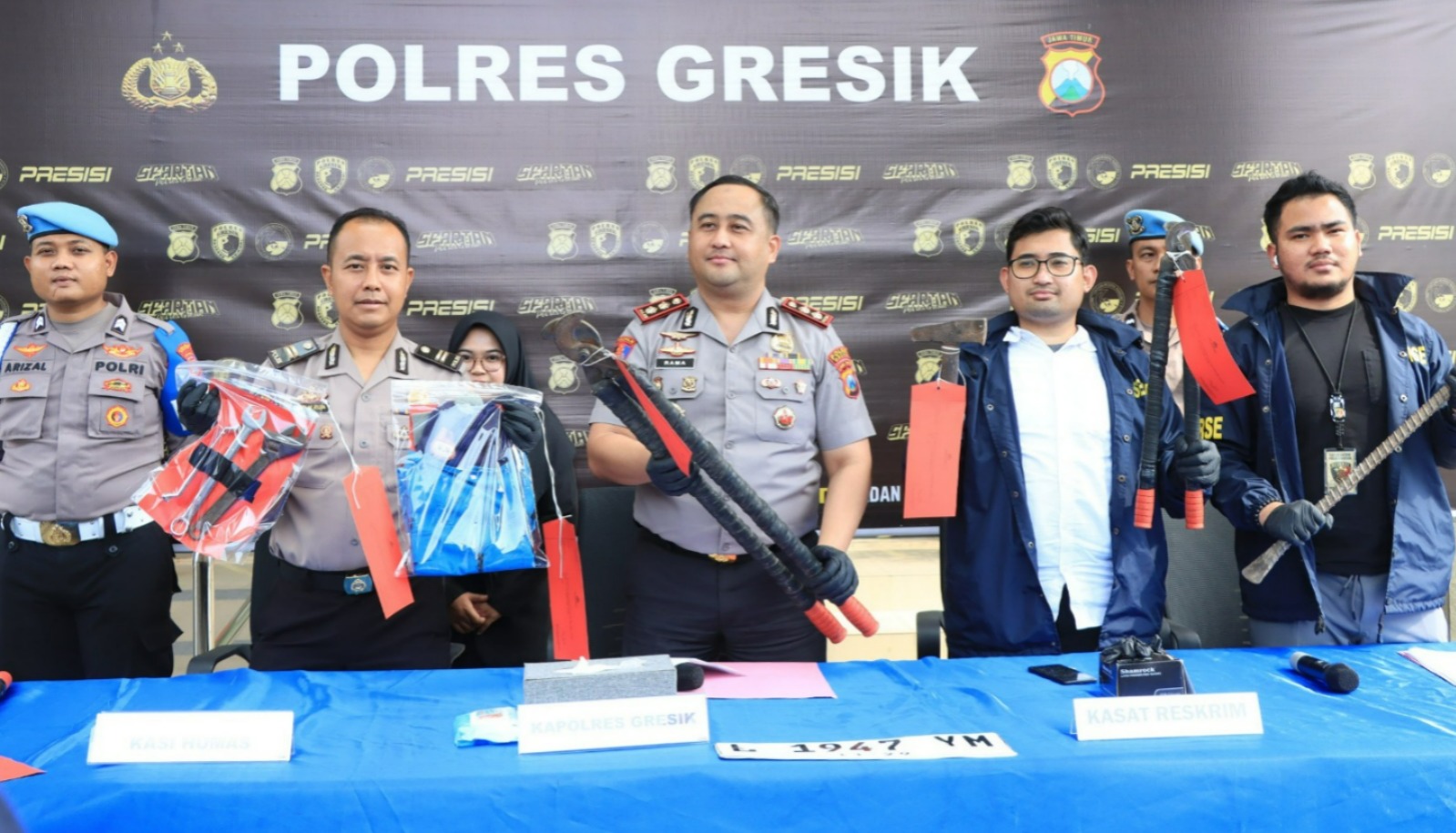 Polres Gresik Amankan Komplotan Residivis Pencuri Kabel PLN Lintas Daerah