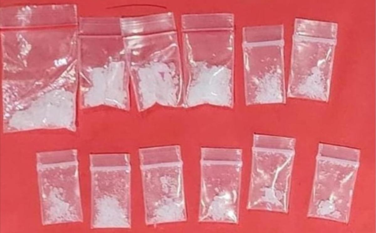 Polres Pelabuhan Tanjungperak Amankan Tersangka Kurir Sabu di Surabaya