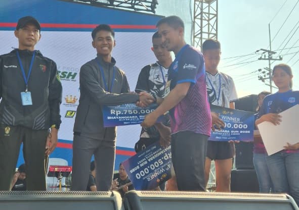 Polri Berprestasi: Bripda Ali Topan Raih Juara 3 Bhayangkara Run Blitar Series 2026, Satu-satunya Anggota Polri Naik Podium