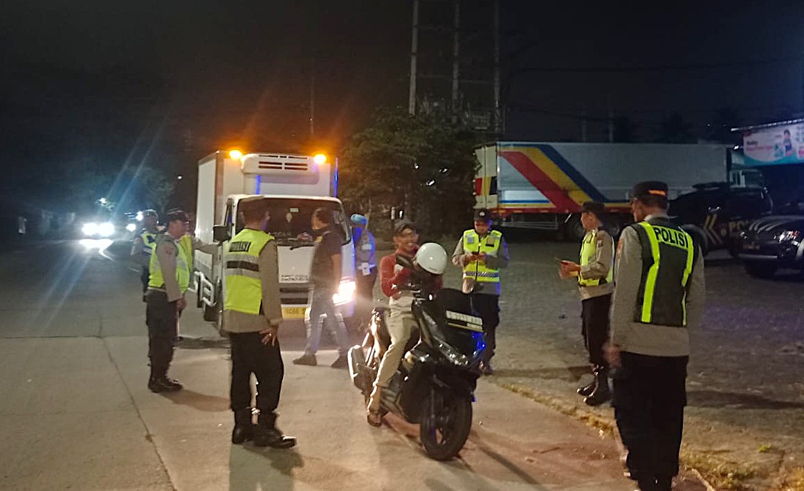 Respon Cepat Laporan Call Center 110 , Polres Malang Amankan Belasan Motor Balap Liar di Pakis