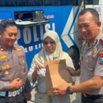 Layanan SIM Keliling 24 jam merupakan wujud komitmen Polri untuk terus menghadirkan pelayanan publik yang semakin mudah, cepat, dan dekat dengan masyarakat