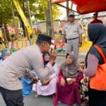 Pojok Kamtibmas Polres Ngawi Hadir di Pasar Krompol Ajak Warga Jaga Kamtibmas