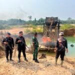 Operasi PETI Kuantan Merah Putih Presisi 2026,Polda Riau 525 Rakit Dimusnahkan di Kuantan Singingi