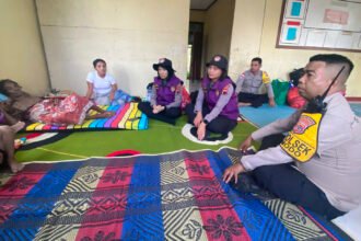 Polri Berikan Konseling dan Trauma Healing bagi Korban Gempa di Manggarai Barat