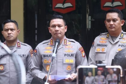Polda Metro Jaya Jelaskan Temuan 996 Benda Menyerupai Senjata di Yayasan Jaksel*