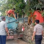 Polres Nganjuk Pasok 12 Ribu Liter Air Bersih ke Tiga Dusun Terdampak Kemarau