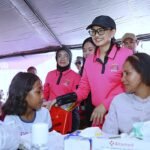 Ketua Umum Bhayangkari Gelar Bakti Sosial & Bakti Kesehatan bagi Pengungsi Gempa Flores