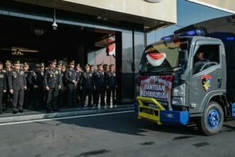 Polda Jatim Kirim Bantuan Kemanusiaan ke NTT, Siapkan Dapur Lapangan hingga Tim Trauma Healing