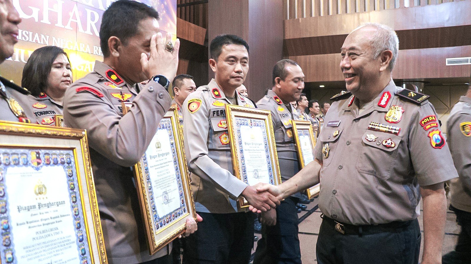 Polres Bojonegoro Torehkan Prestasi, Pelayanan Publik Raih Predikat Prima dari Kapolri