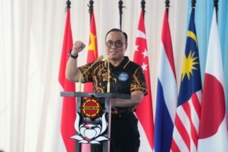 Kapolri Cup II tidak hanya diikuti atlet Indonesia. Sebanyak 89 atlet dan official mancanegara dari 9 negara turut ambil bagian, yakni China, Jepang, Jerman, Korea Selatan, Malaysia, Polandia, Rusia, Singapura, dan Thailand