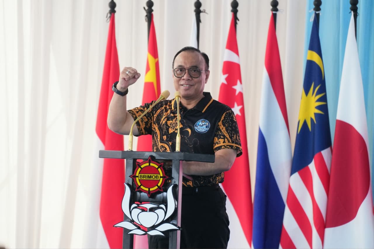 Kapolri Cup II tidak hanya diikuti atlet Indonesia. Sebanyak 89 atlet dan official mancanegara dari 9 negara turut ambil bagian, yakni China, Jepang, Jerman, Korea Selatan, Malaysia, Polandia, Rusia, Singapura, dan Thailand