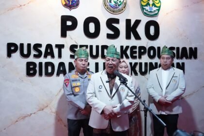 Pengembangan ilmu kepolisian tidak hanya berkaitan dengan aspek keamanan dan penegakan hukum, tetapi juga membutuhkan kajian terhadap persoalan lingkungan yang semakin kompleks.