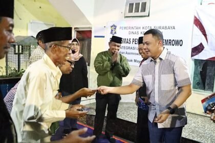 Cangkrukan Jogo Perak: Kapolres Tanjung Perak Ajak Warga Kompak Tangkal Isu Liar Penganggu Kamtibmas