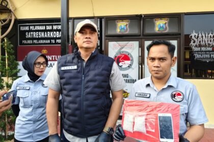 Polres Pelabuhan Tanjung Perak Amankan Tersangka Kurir bawa 100,72 gram Sabu