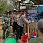 Polresta Sumenep Salurkan Bantuan Air Bersih untuk 440 KK di Desa Gendang Barat